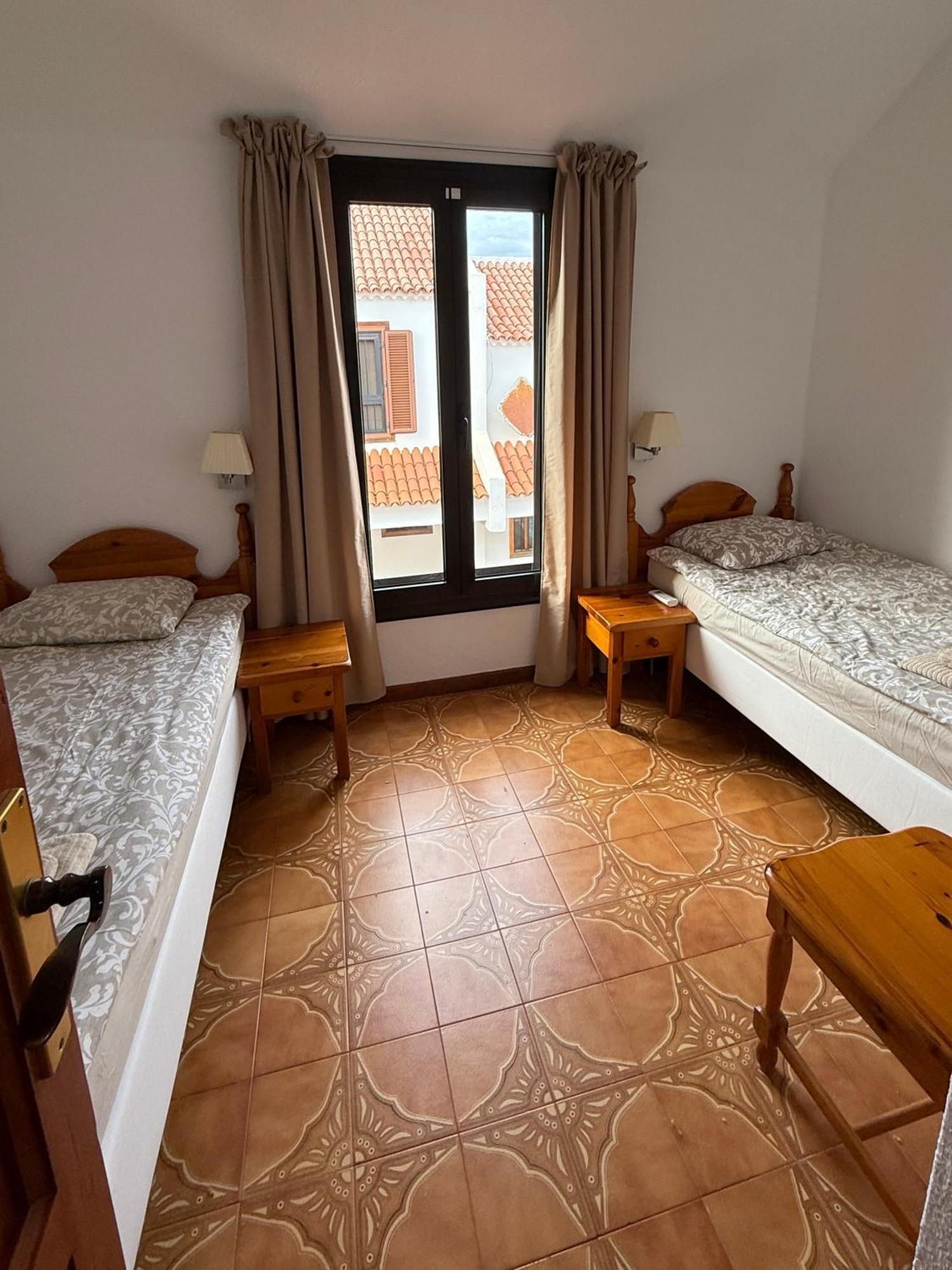 Sunny 2-Bedroom Apartment In Parque Santiago II ปลายาเดลาสอเมริกาส ภายนอก รูปภาพ
