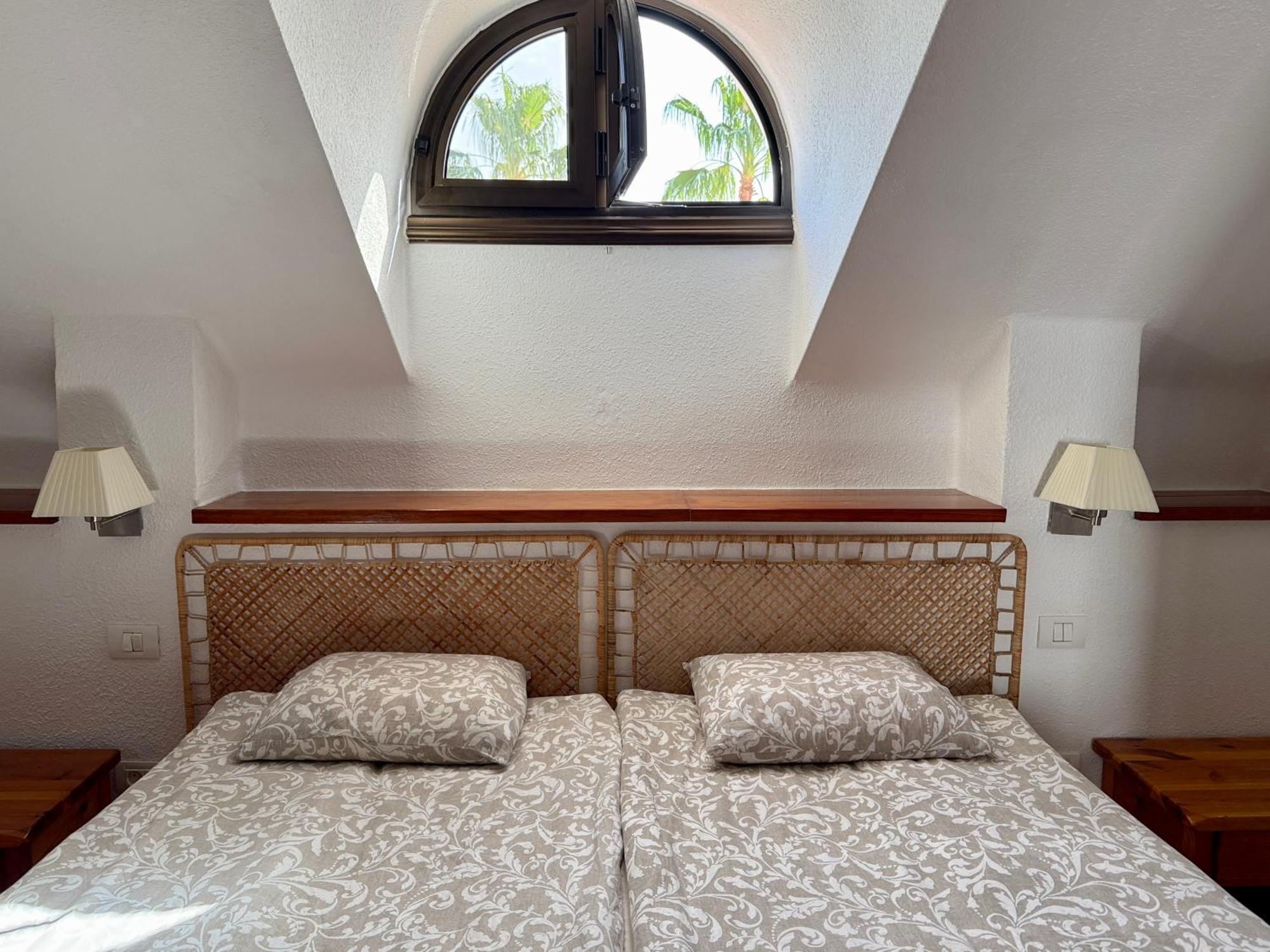 Sunny 2-Bedroom Apartment In Parque Santiago II ปลายาเดลาสอเมริกาส ภายนอก รูปภาพ